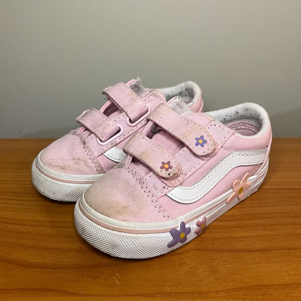 Vans Old Skool V Toddler Sz 6 Pink White Hook  & Loop Shoes Suede Canvas Flowers